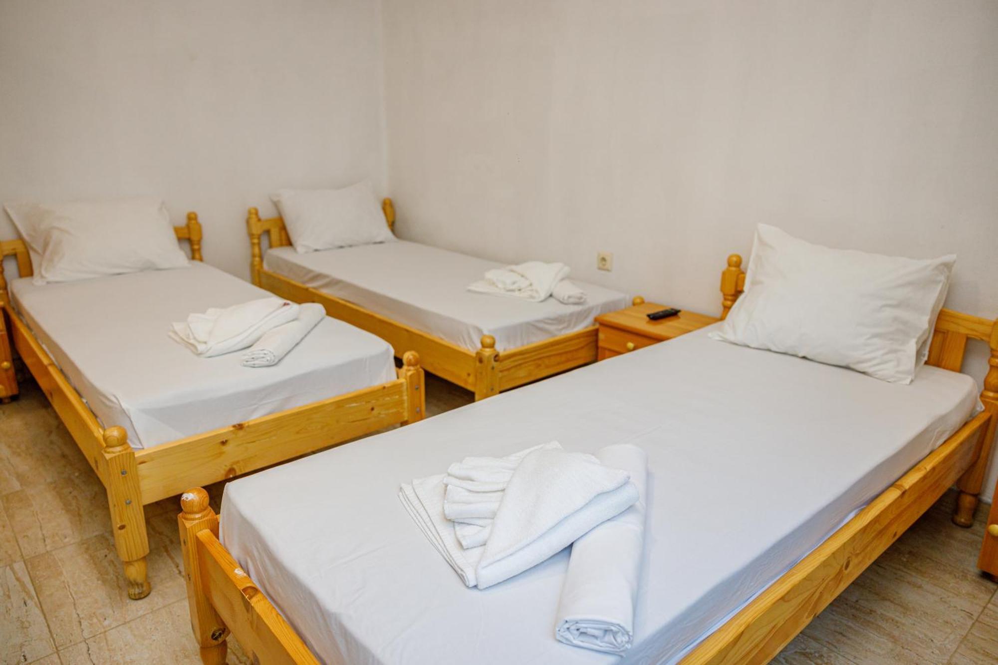 אקהטופול Family Hotel Silitur מראה חיצוני תמונה