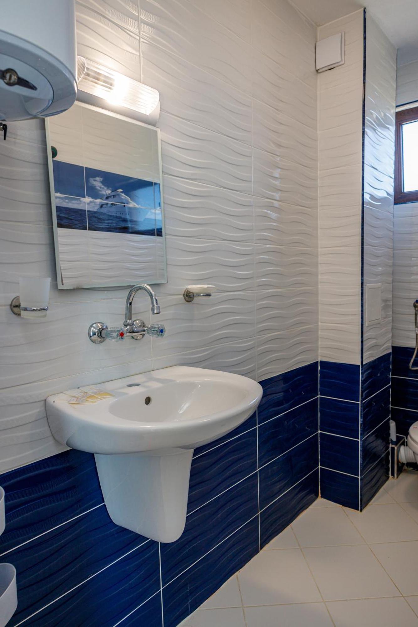 אקהטופול Family Hotel Silitur מראה חיצוני תמונה