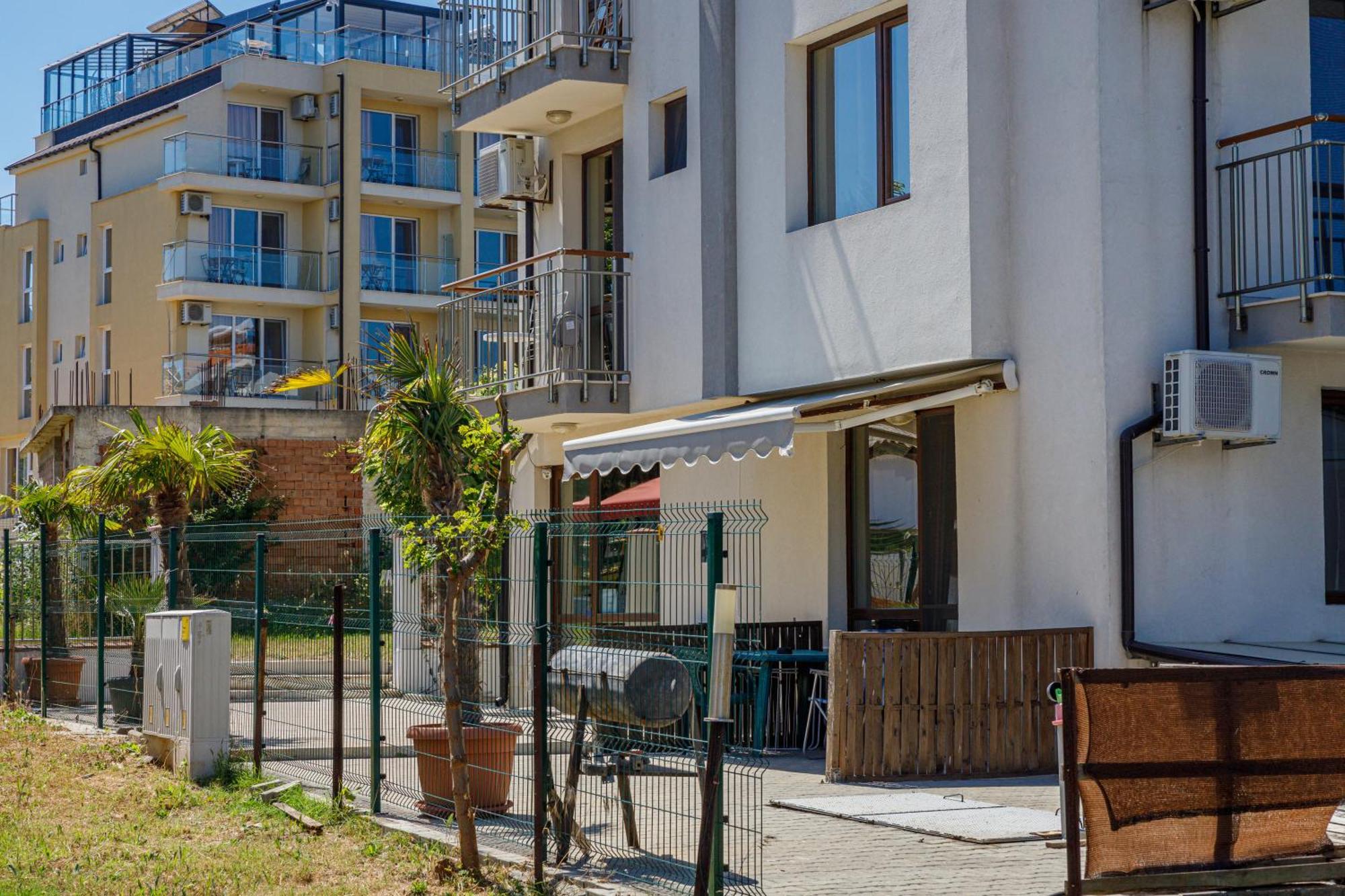 אקהטופול Family Hotel Silitur מראה חיצוני תמונה